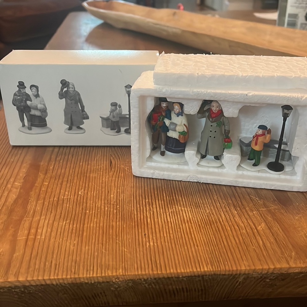 Dept 56 “A Christmas Carol Morning” set of 3 hand painted porcelain accessories
